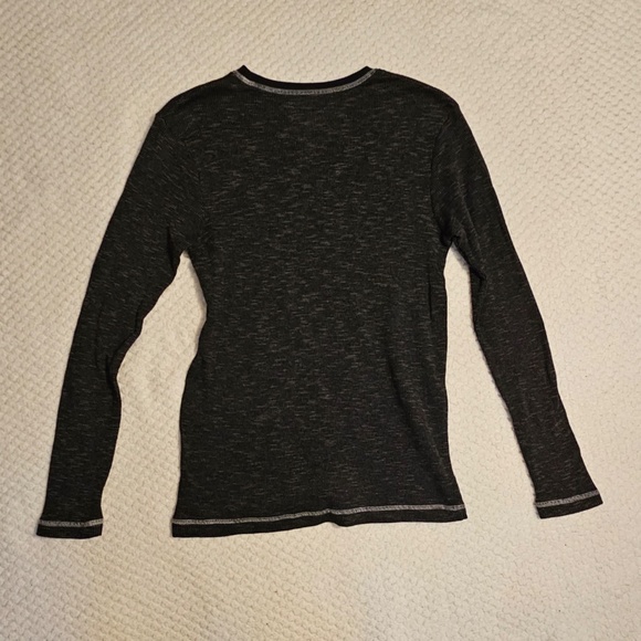 No Boundaries Black Long Sleeve Textured Tee for Men Size M - Picture 4 of 4